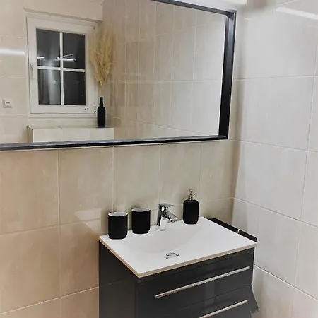 Haus-am-see-pratzschwitz * Pirna