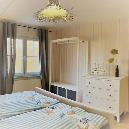 Haus-am-see-pratzschwitz Ferienhaus