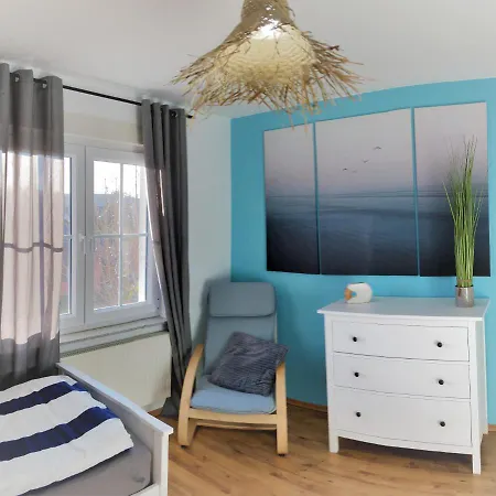 Holiday home Haus-am-see-pratzschwitz *