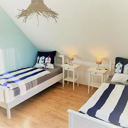 Haus-am-see-pratzschwitz Holiday home Pirna