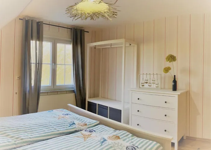 Haus-am-see-pratzschwitz Holiday home